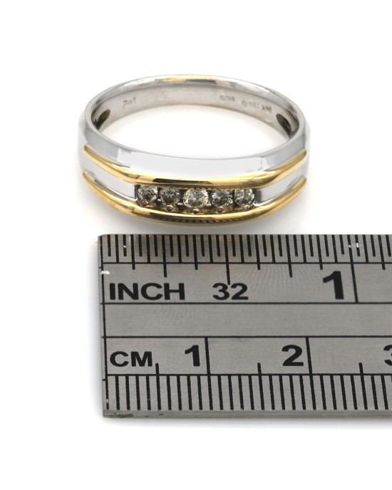Gentlemans 5 Stone Diamond Tapered Ring